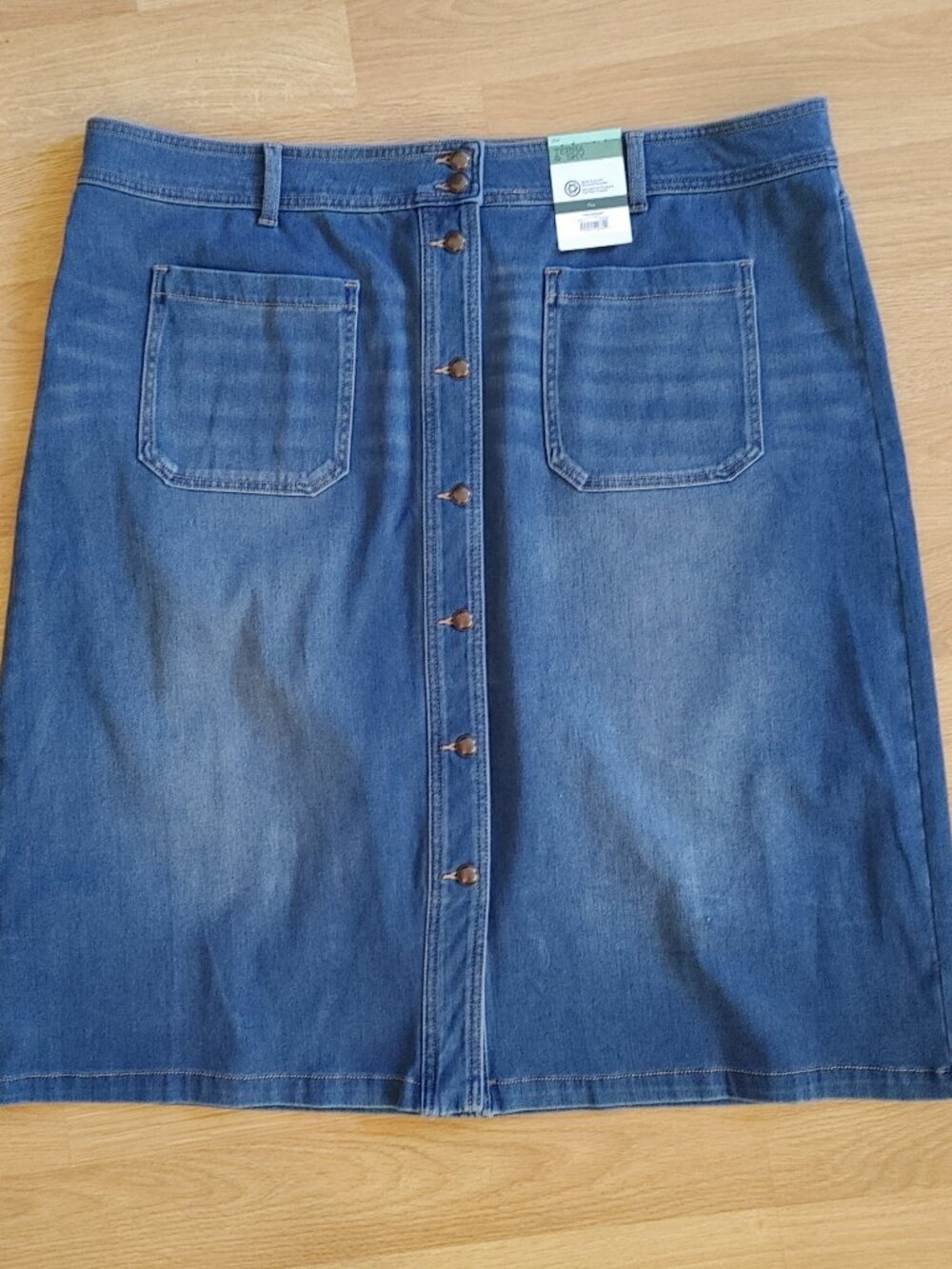 Womens Plus size Knit Denim Skirt with stretch